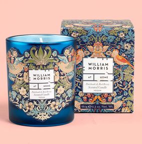 William Morris Red Berry & Patchouli Candle